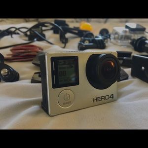 GoPro Hero 4 Silver with Accessories
